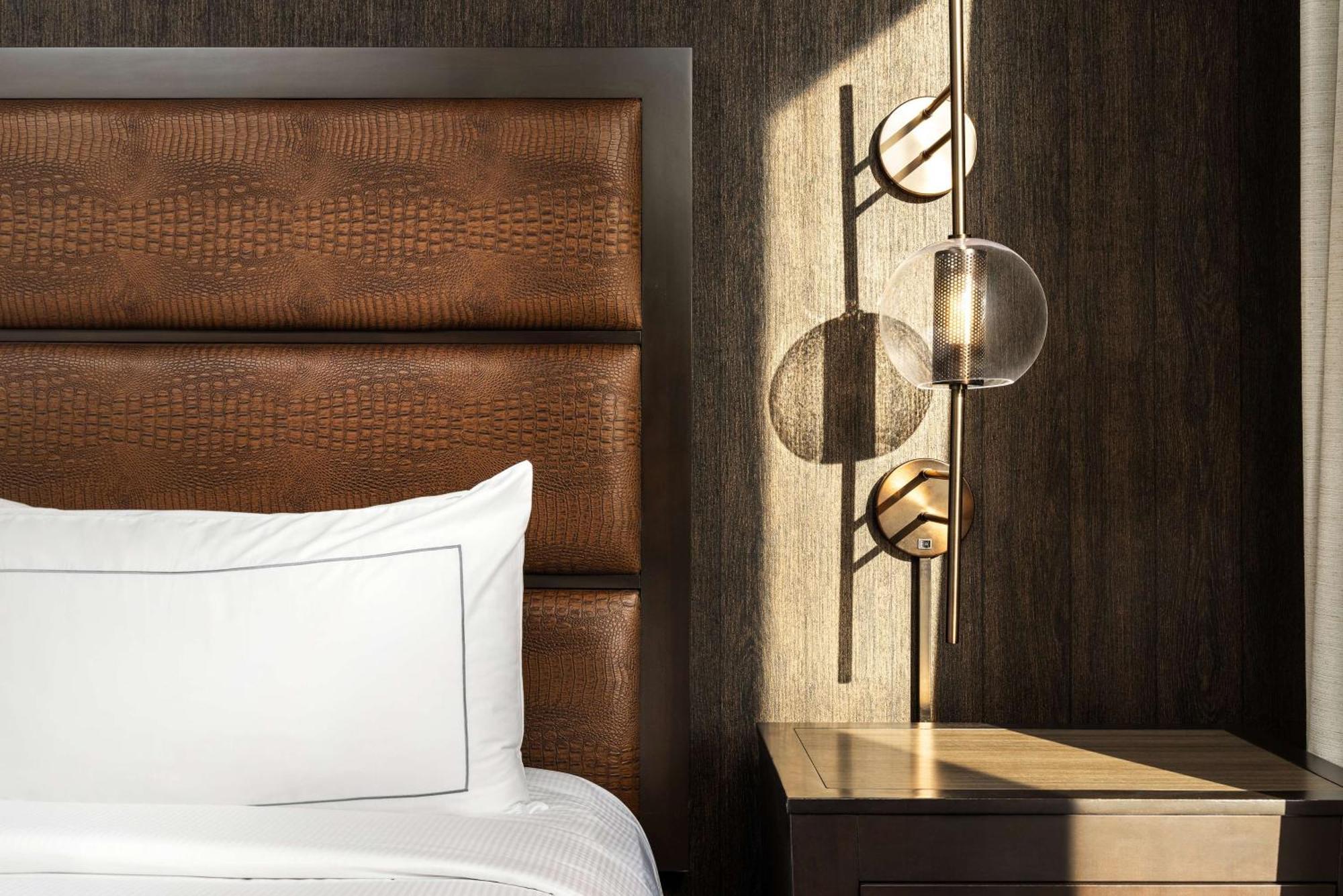 Doubletree Suites By Hilton Austin Downtown Capitol Dış mekan fotoğraf