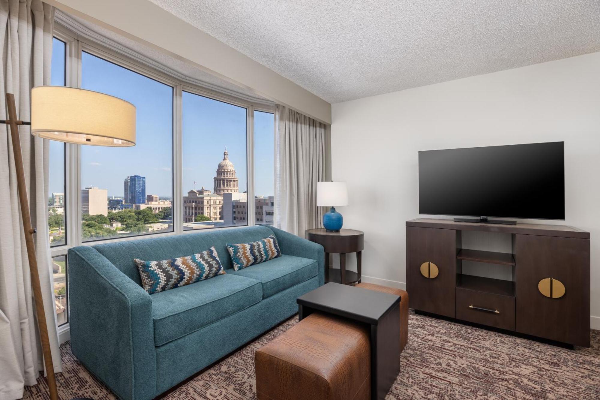 Doubletree Suites By Hilton Austin Downtown Capitol Dış mekan fotoğraf